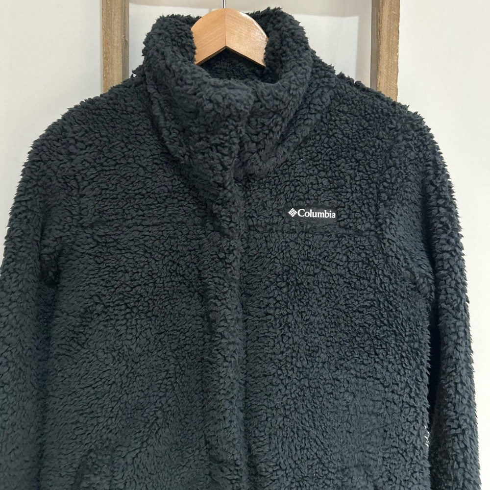 Columbia Black Teddy long Jacket Button Closure Cozy Women Size S NWT - Picture 2 of 8